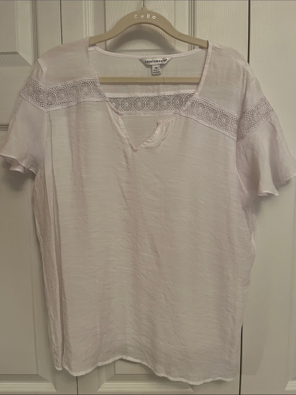 NEW NWT Counterparts linen blend white  Lace-Trim Short Sleeve Tee